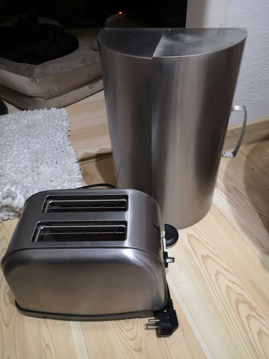 Zestaw toster marki tesco value + chlebak 30 zł.  Kontakt na priv