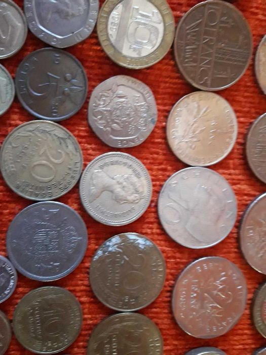 coleccao de moedas  variadas