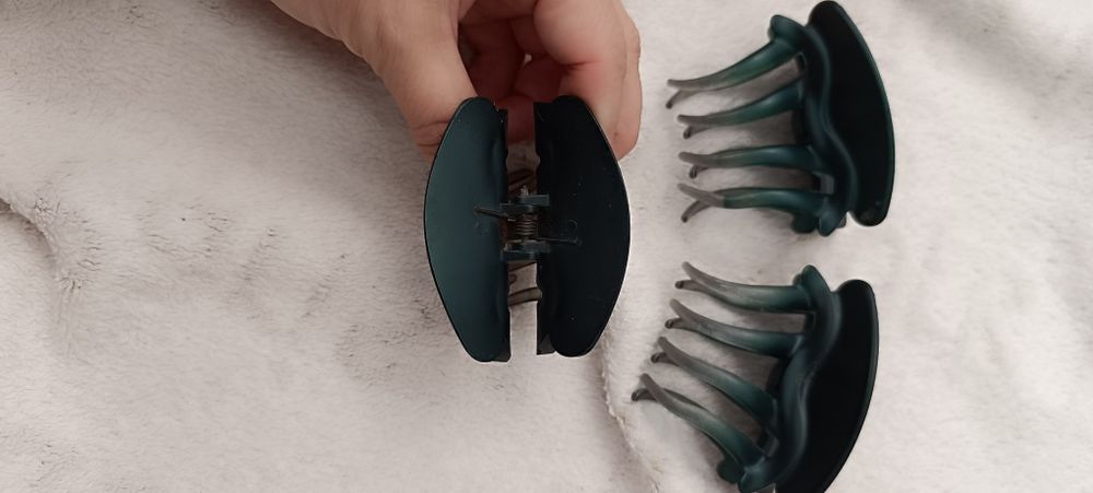 3 molas de cabelo verde escuro