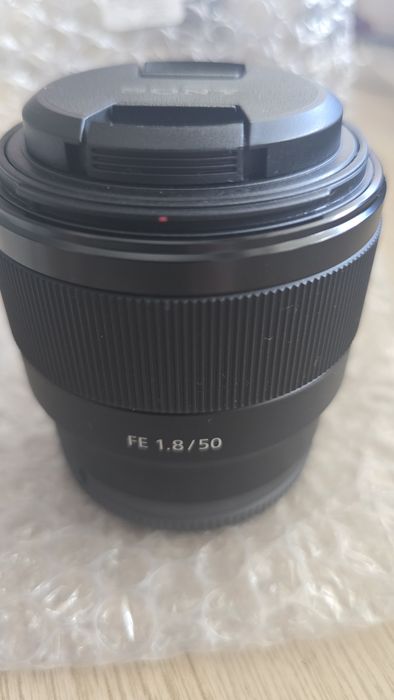 Objetiva Sony FE 50mm F1.8