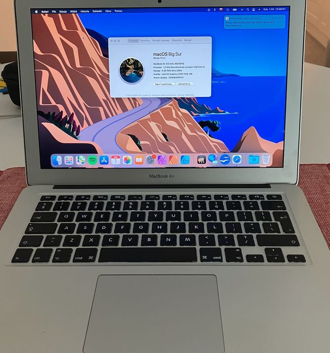 MacBook Air (używany) działa