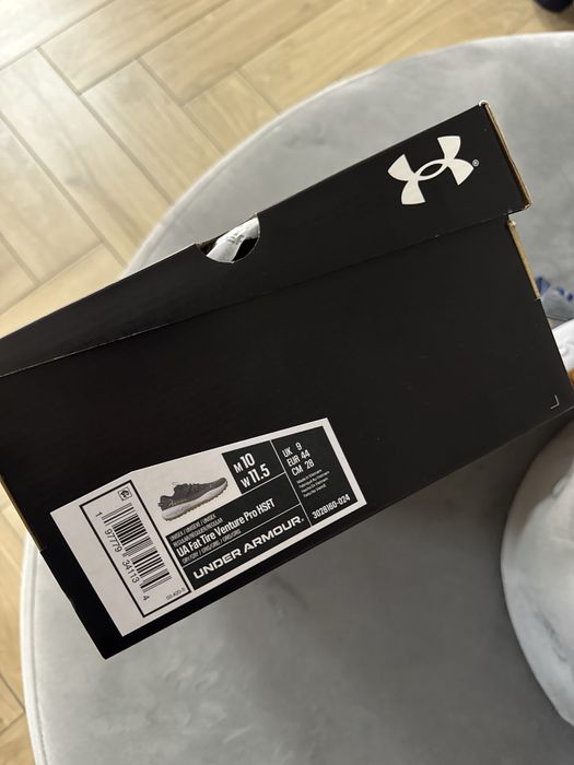 Under Armour Nowe Sneakersy Męskie Fat Tire Granatowe Sportowe 44
