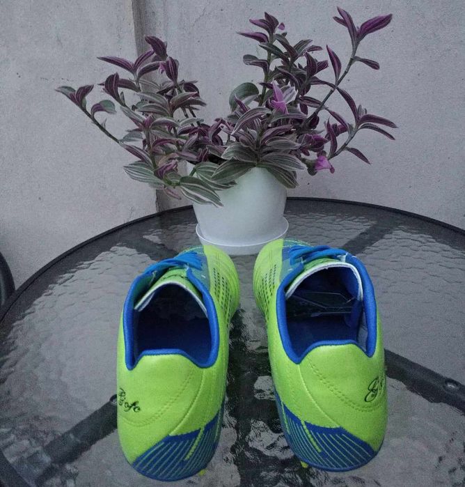 Buty sportowe GOFC 44 + skarpety sportowe NIKE