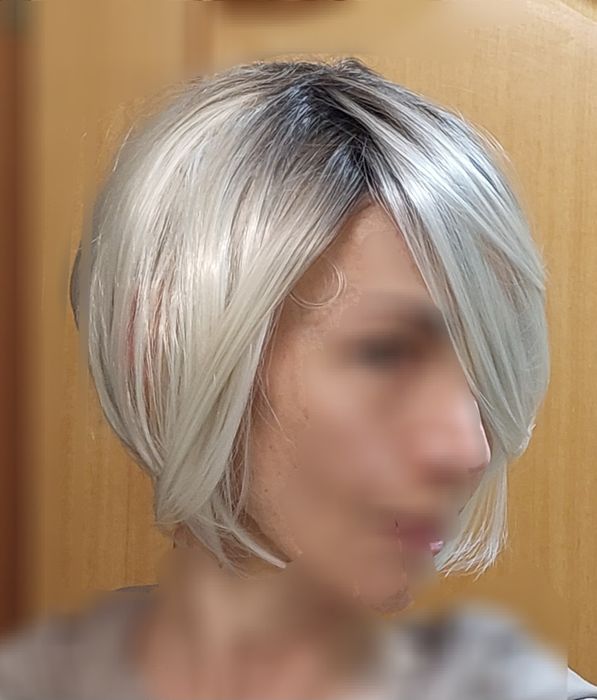 Peruca NOVA moderna curta