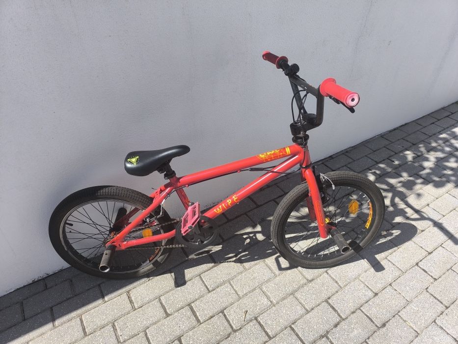 Bicicleta BMX como nova