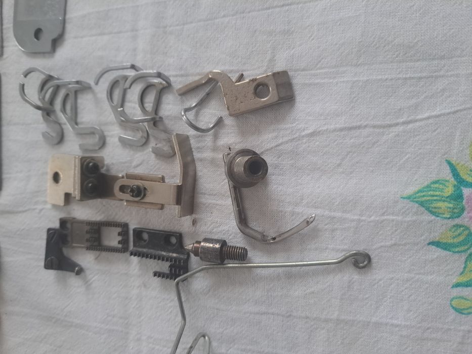 Maszyna do szycia Predom Łucznik 466