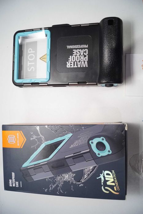 815 Etui wodoodporne SHELLBOX do Samsung iPhone UNIWERSALNY do 15m