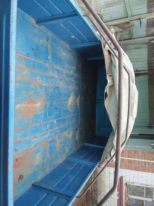 Продам прицеп бу двухосный 3×1.5