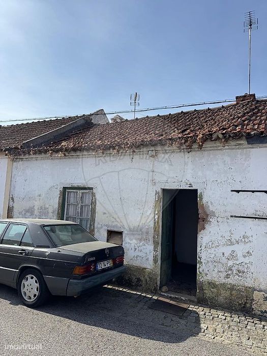 Moradia T2 para venda