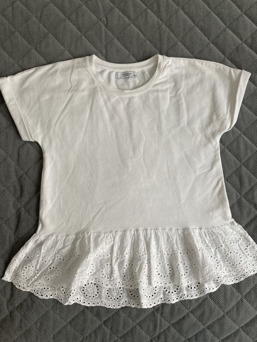 Biala bluzka z baskinką reserved