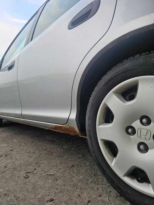 Honda Civic VII hatchback rok 2002 1.6 benzyna