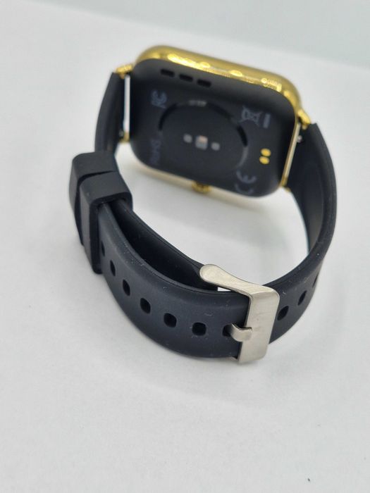 Smartwatch czarno złoty
