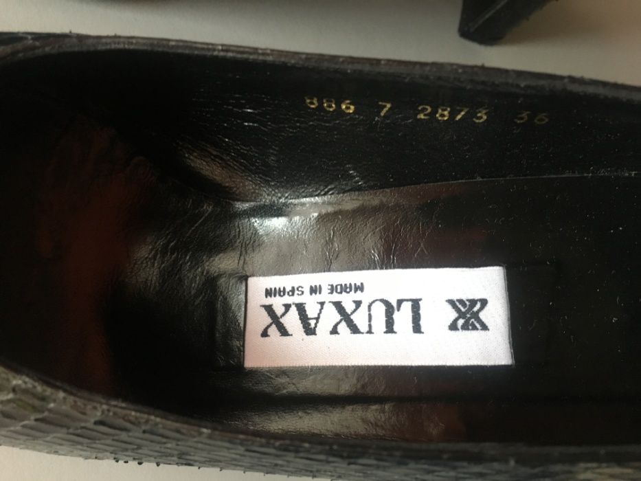 Sapatos Senhora Pretos em pele, nº 36