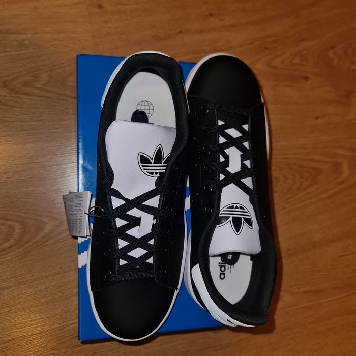 Ténis Adidas Stan Smith Preto
