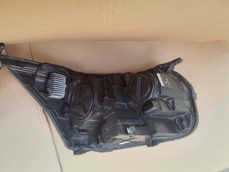 Przednie lampy bixenon led ford transit MK8