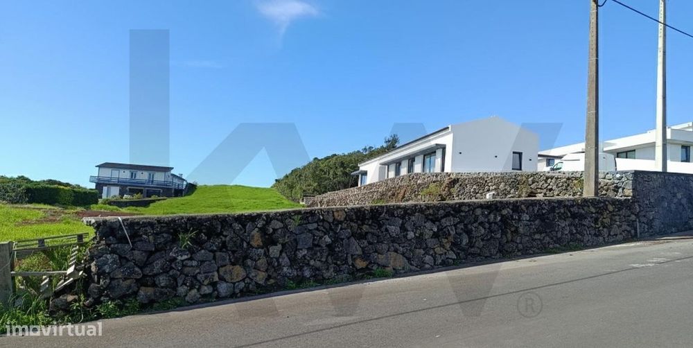 Terreno para construção - Feteira