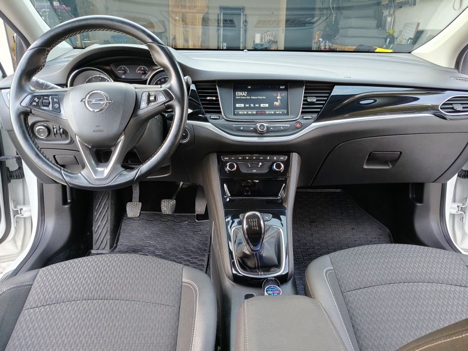 Opel Astra 1.4 Turbo 125KM