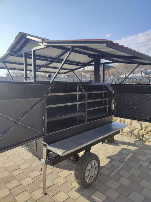 Бочка барбекю гриль BBQ смокер на причепі