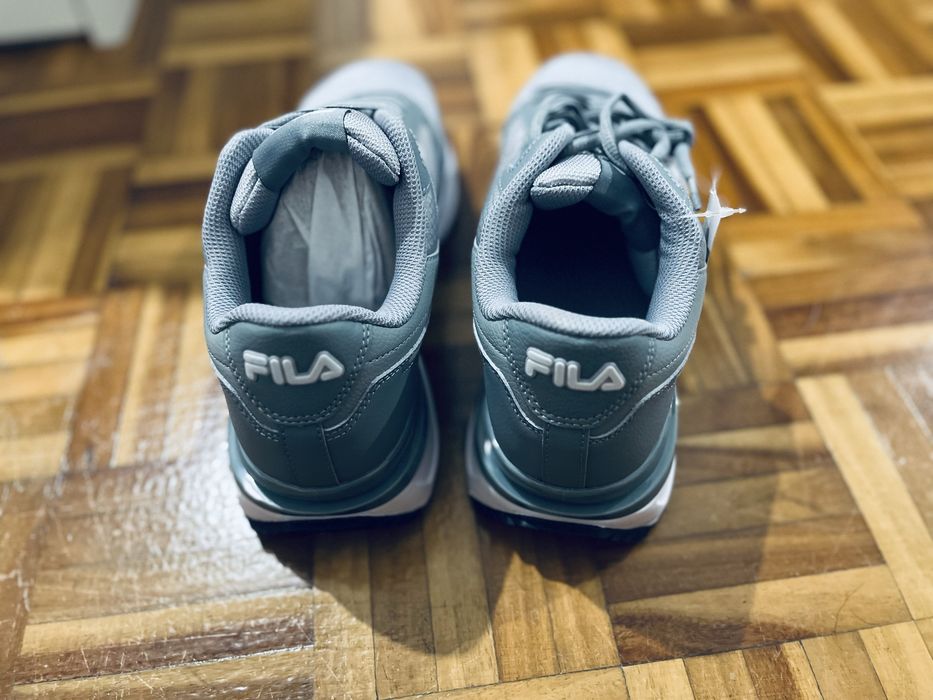 Tenis Fila Valado cinzento