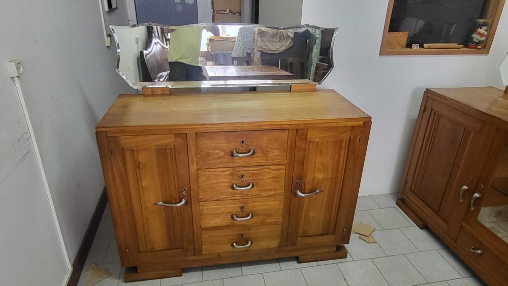 Mobília Sala de Jantar em Carvalho