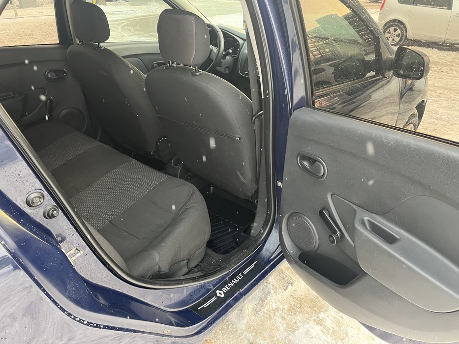 Renault Logan 2 1.6 газ/бензин