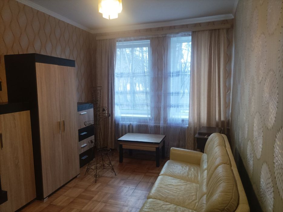 Величезна  3х-кім квартира на Зелених.Можна під Програми!