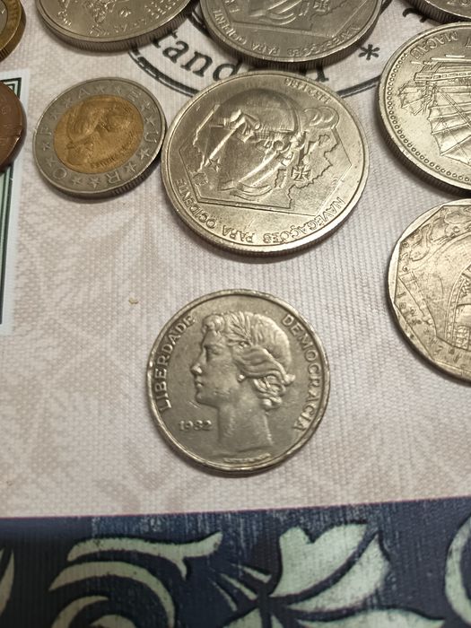 Lote de moedas antigas