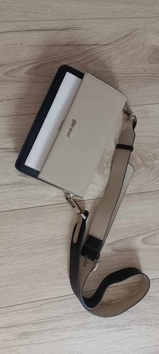 Torebka Listonoszka Gino Rossi