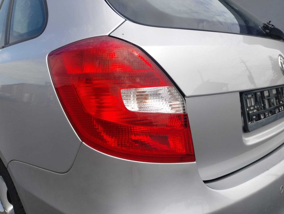 lampa tył tylna lewa Skoda Fabia II Kombi , części