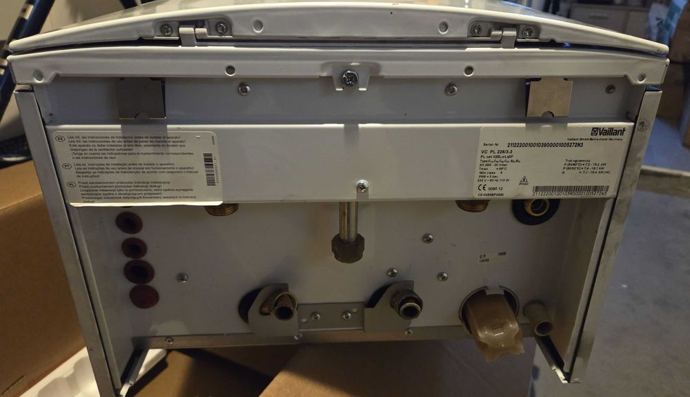 Kocioł Gazowy Vaillant ecoTEC pro VC 226/3-3 kondensacyjny jednofunk.