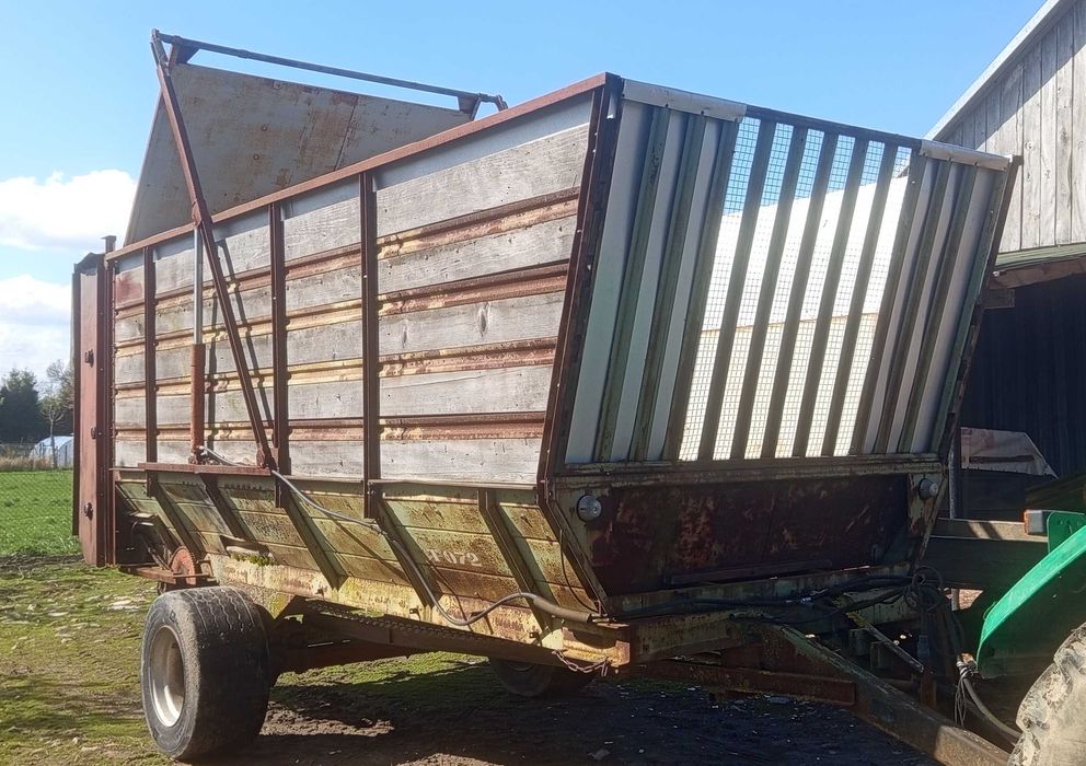 Przyczepa do transportu kiszonek