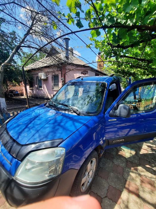 Продам Citroën Berlingo 2004 року у гарному стані