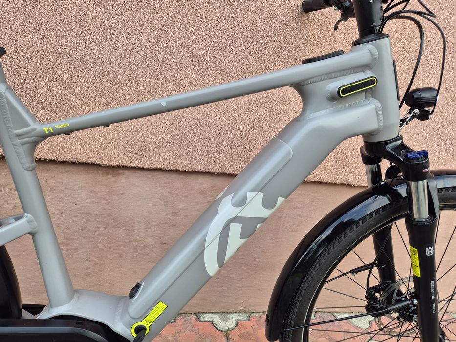 Продам електровелосипед Husqvarna T1 Tourer