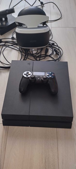 Konsola PlayStation 4+VR+gry 9 płyt  cały zestaw!!!