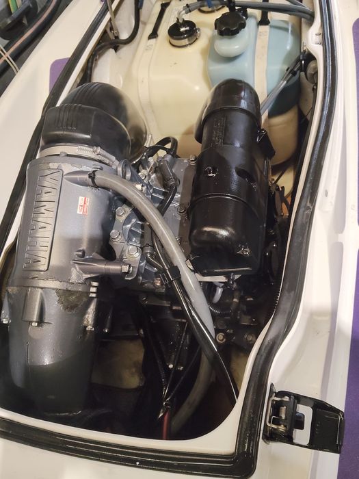 Yamaha Waveraider 700 + Atrelado | Pronta a Usar