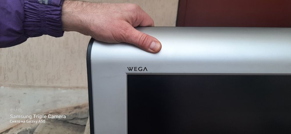 Телевізор Sony Wega