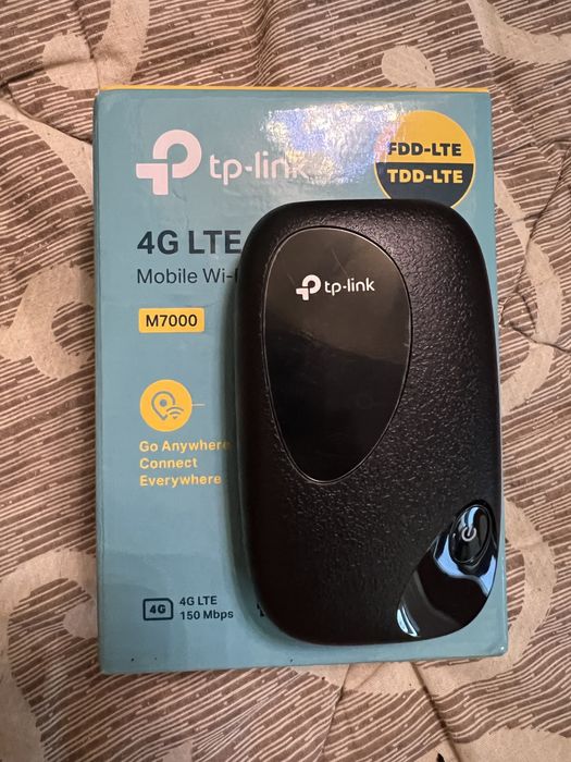 Мобільний 4G LTE Wi-Fi роутер TP-Link M7000