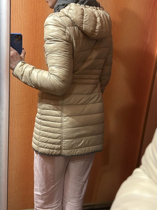 Подовжена куртка весна
