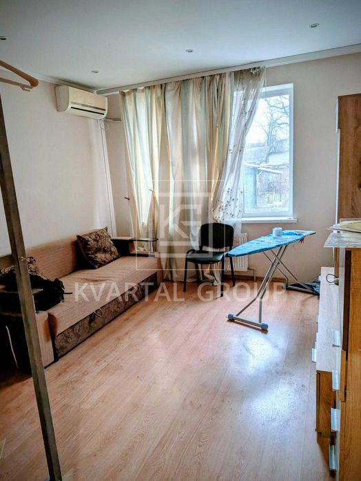 2-кімнатна квартира з ремонтом та меблями поруч із парком