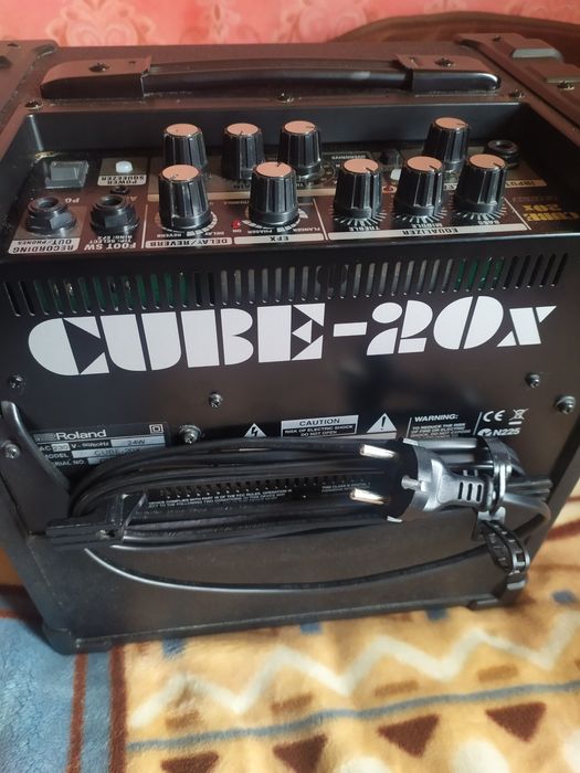 Roland CUBE-20X Combo