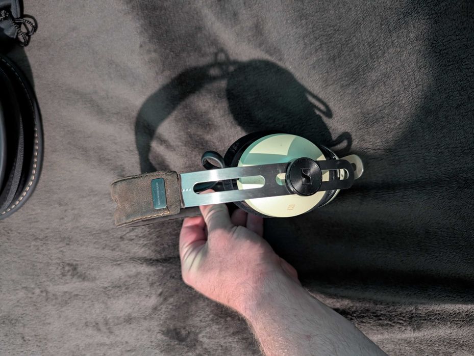 Навушники Sennheiser MOMENTUM M2 OEBT