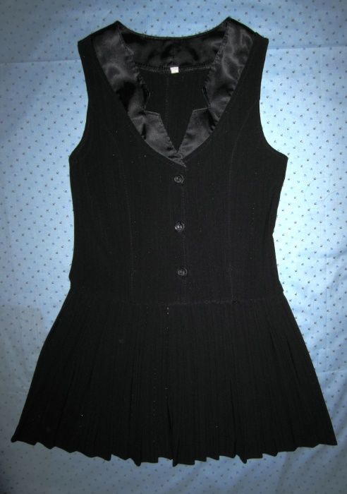 Школьный сарафан (34 размер)