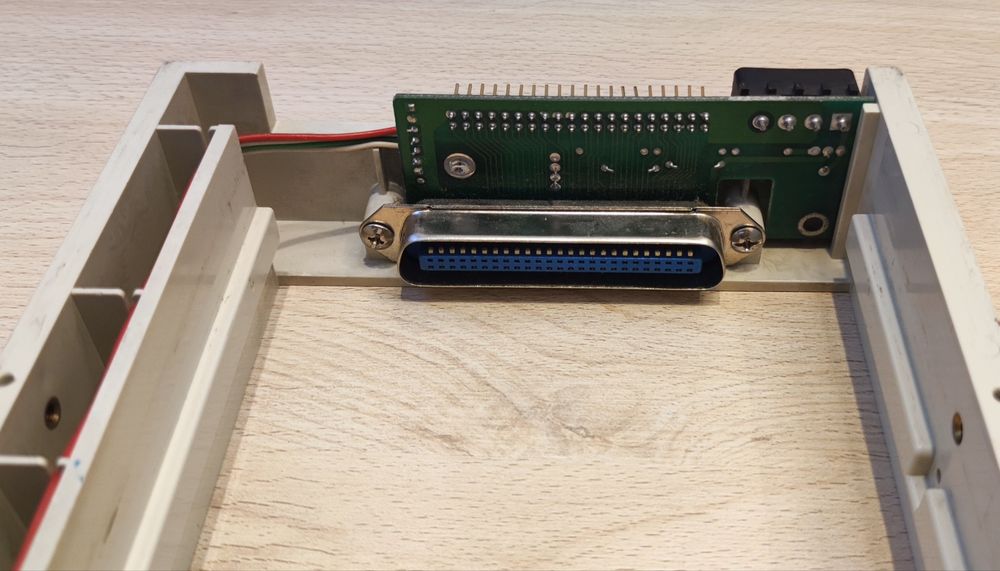 Kieszeń na dysk HDD 3,5' ATA IDE do zatoki 5,25 część wewnętrzna