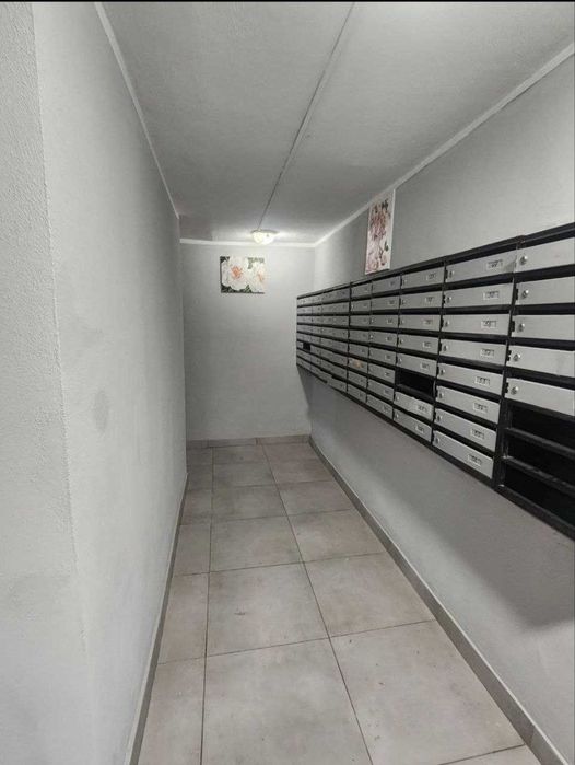Продам 1- кімнатну квартиру  31 кв.м. по вул. Здолбунівська,1