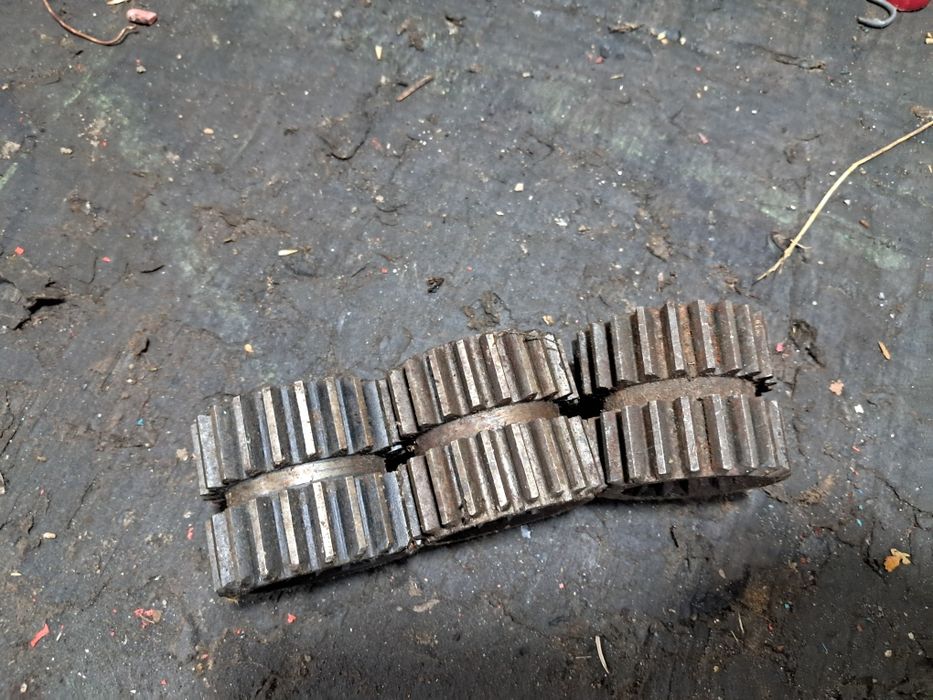 Реверс т-40 шестерні кпп нові ссср