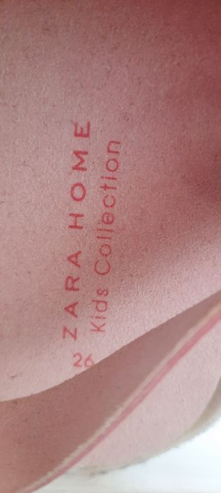 Pantufa/ soca rosa criança n° 26 Zara Home