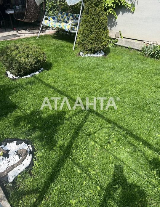 Дом у моря с  ремонтом и документами