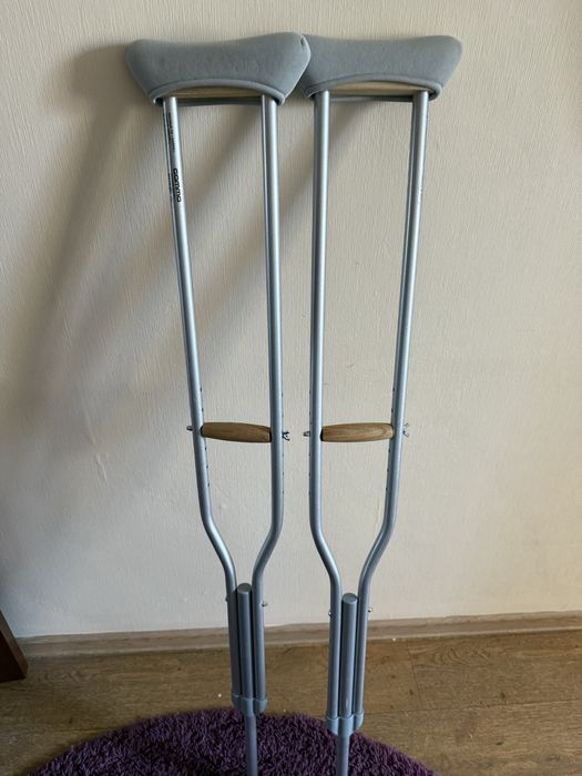 Милиці ( костилі)