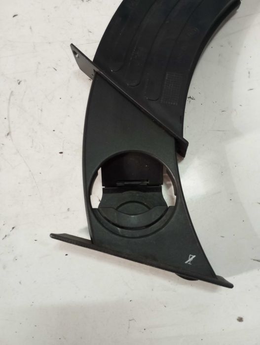 Pousa Copos / Porta-Copos BMW Série 5 (E60 / E61)
