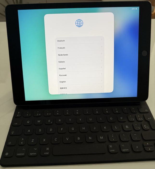 iPad 9.ª Geração 64GB Wi-Fi + Smart Keyboard Original + Capa | Excelente Estado